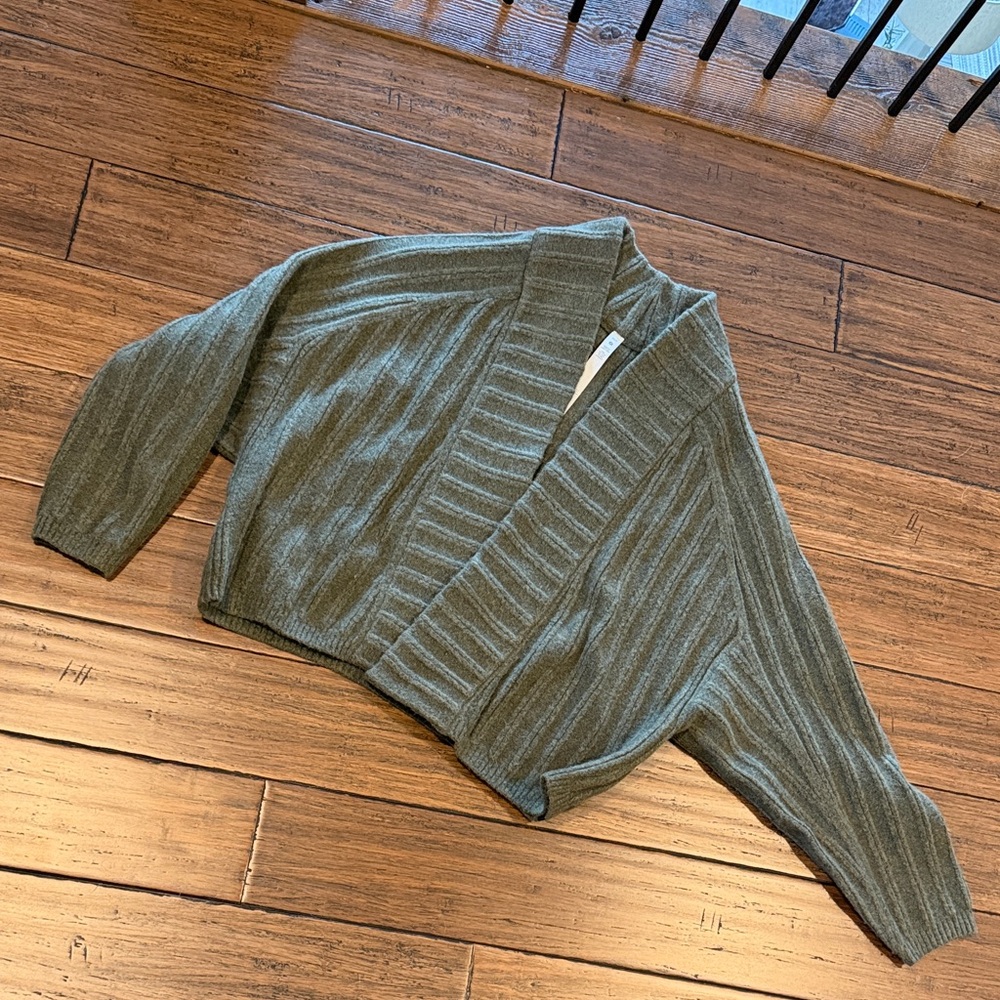 Women's Olive Green Sweater
